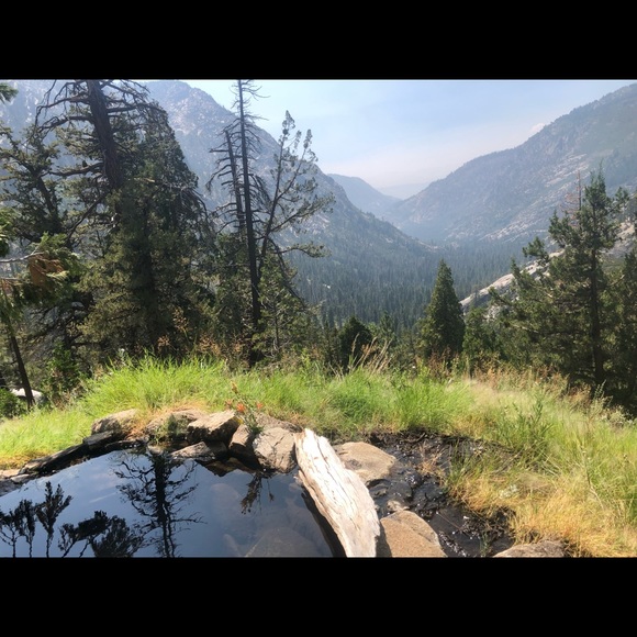 Meet your Posher - Picture 4 of 6